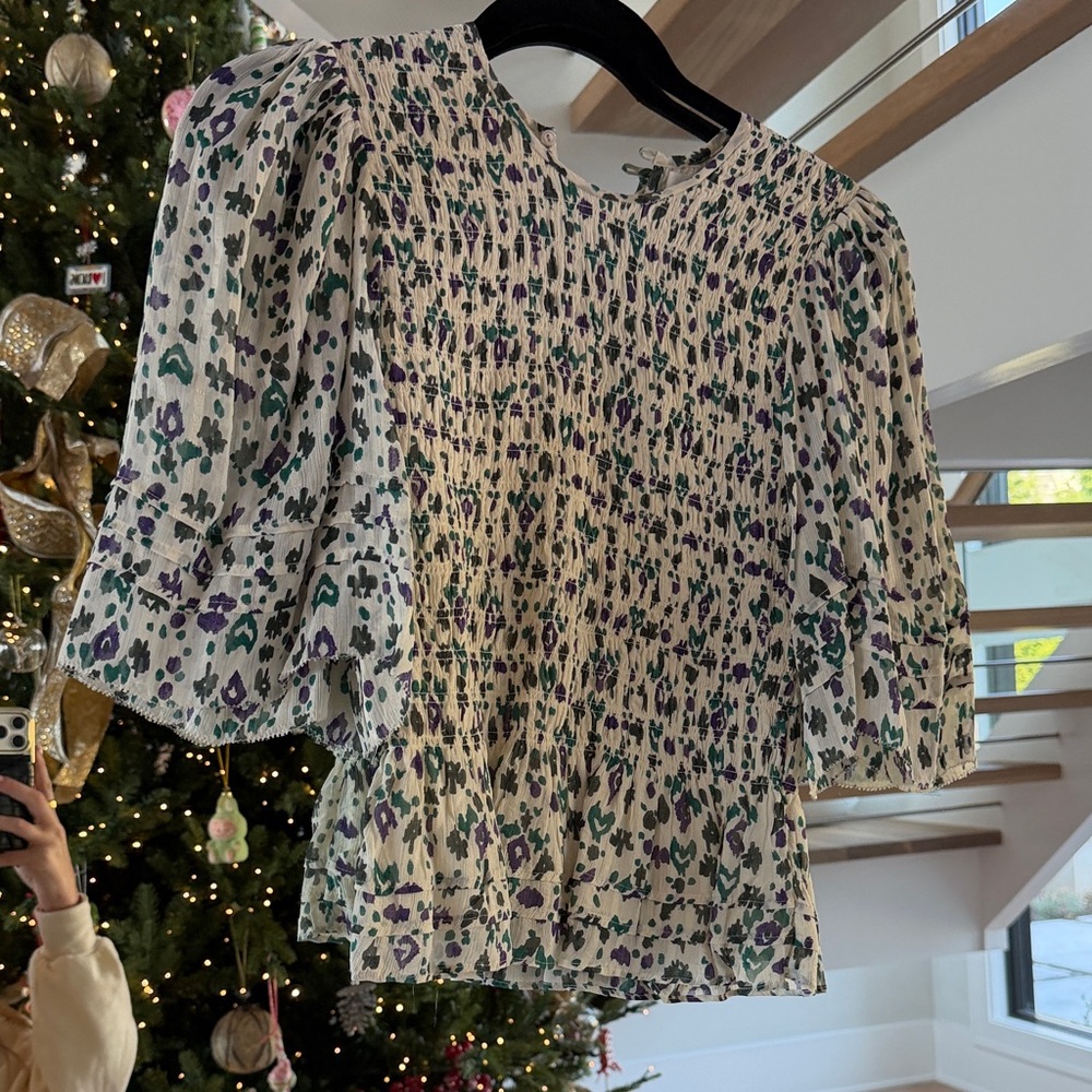 Chic Floral Smocked Blouse in Cream and Purple